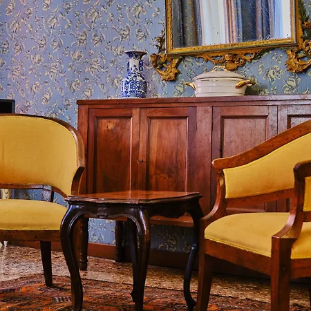 Palazzetto San Lio, Rialto-2